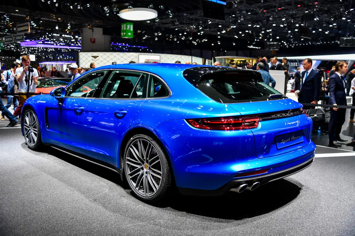 Porsche Panamera Sport Turismo, la videorecensione al Salone di Ginevra 2017 [Video] (10)