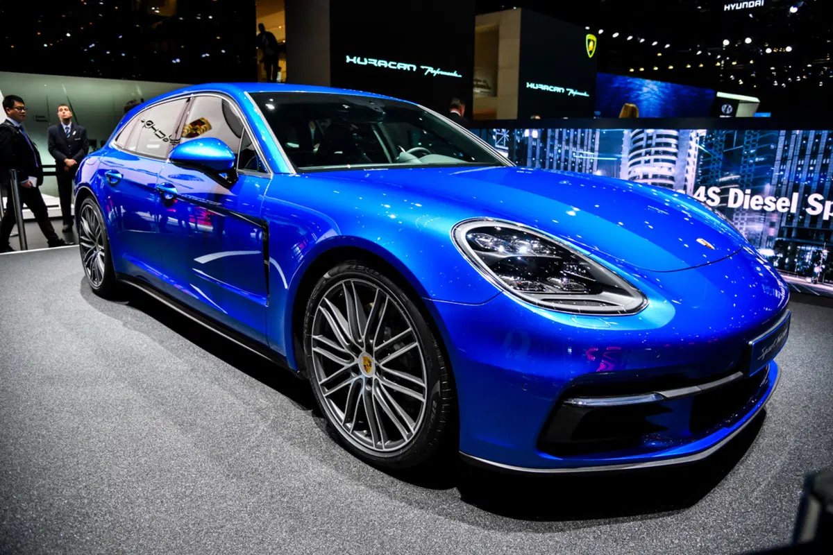 Porsche Panamera Sport Turismo, la videorecensione al Salone di Ginevra 2017 [Video] (13)