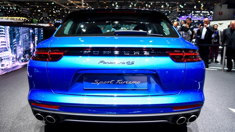 Porsche Panamera Sport Turismo, la videorecensione al Salone di Ginevra 2017 [Video]