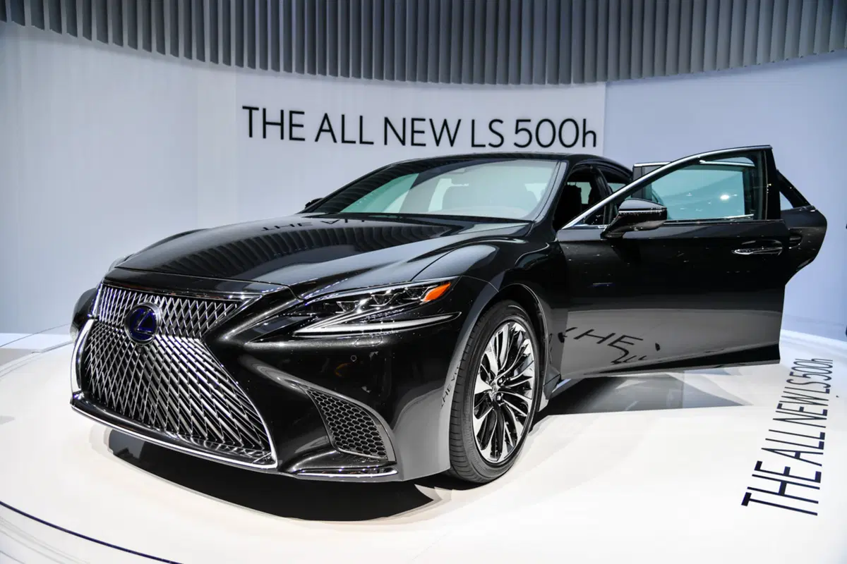 Lexus al Salone di Ginevra 2017 (5)