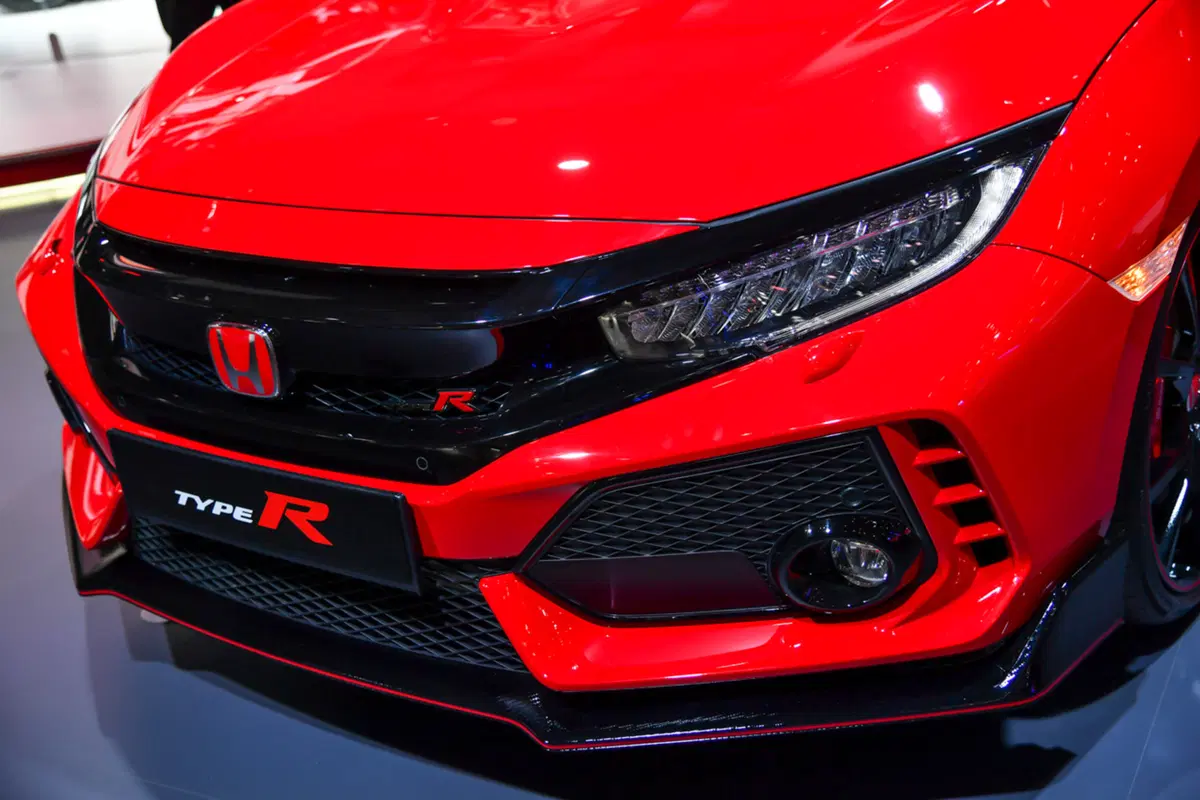 Honda Civic Type R, la videorecensione al Salone di Ginevra 2017 [Video] (2)