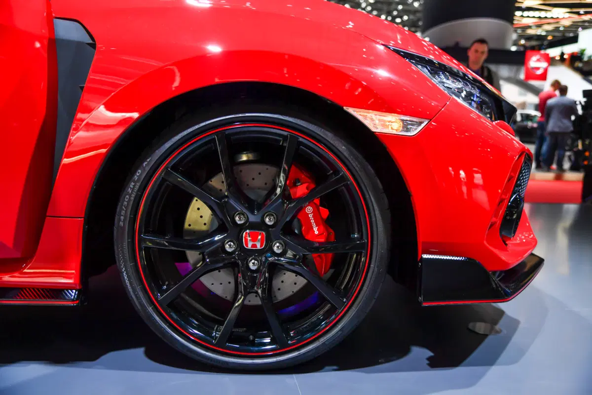 Honda Civic Type R, la videorecensione al Salone di Ginevra 2017 [Video] (3)