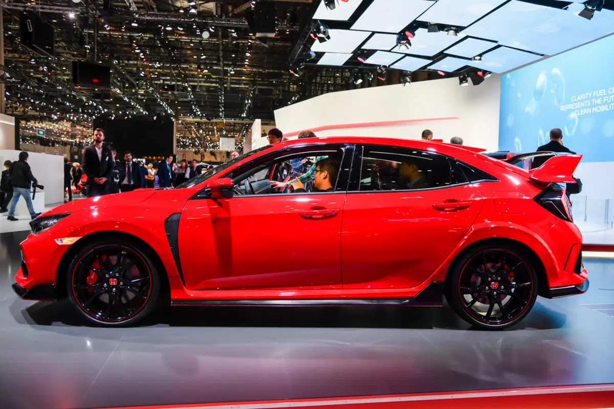 Honda Civic Type R, la videorecensione al Salone di Ginevra 2017 [Video] (8)