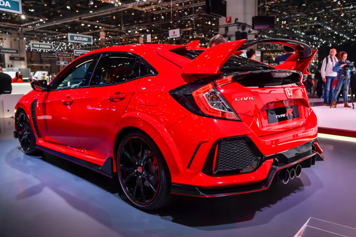 Honda Civic Type R, la videorecensione al Salone di Ginevra 2017 [Video] (10)