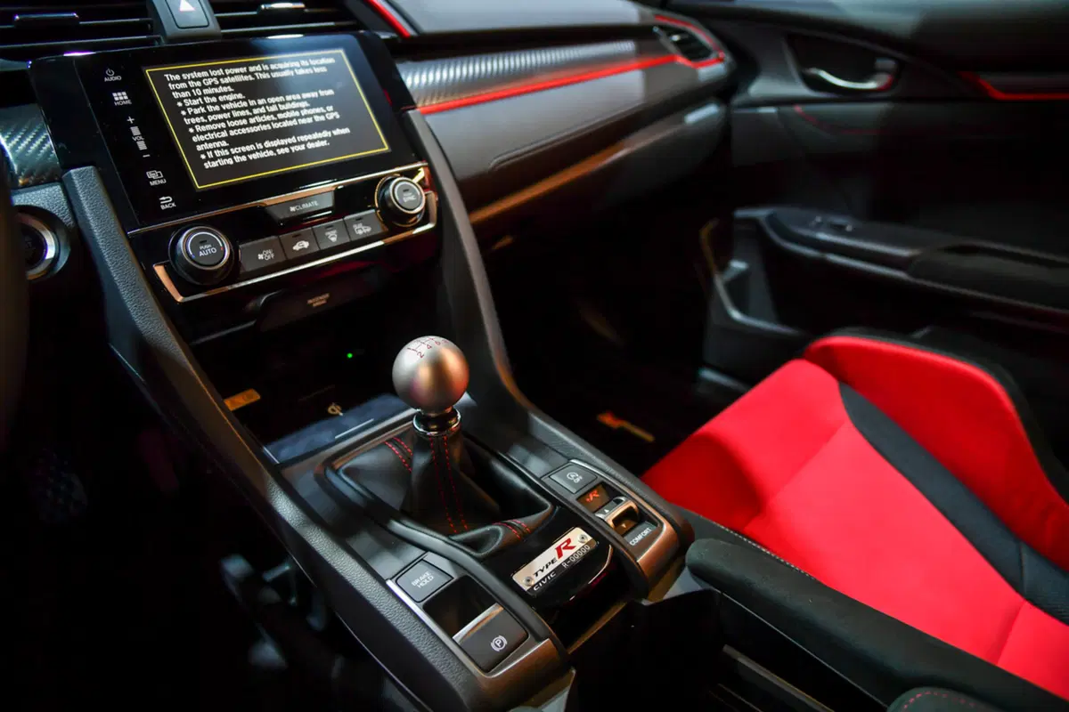 Honda Civic Type R, la videorecensione al Salone di Ginevra 2017 [Video] (21)