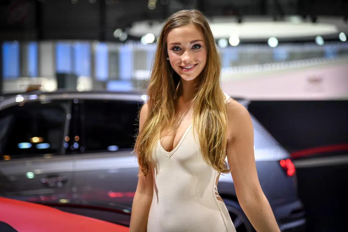 Salone di Ginevra 2017: le ragazze più belle! [Gallery]