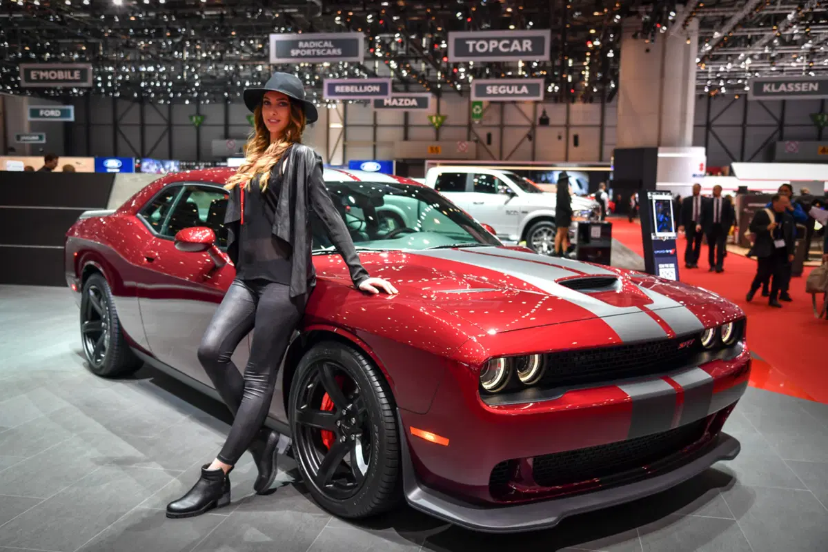 Salone di Ginevra 2017: le ragazze più belle! [Gallery] (19)