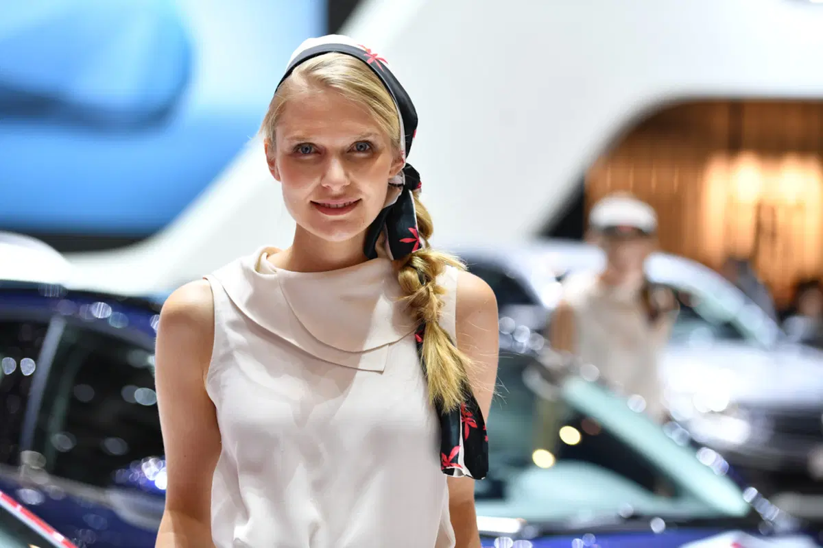 Salone di Ginevra 2017: le ragazze più belle! [Gallery] (49)