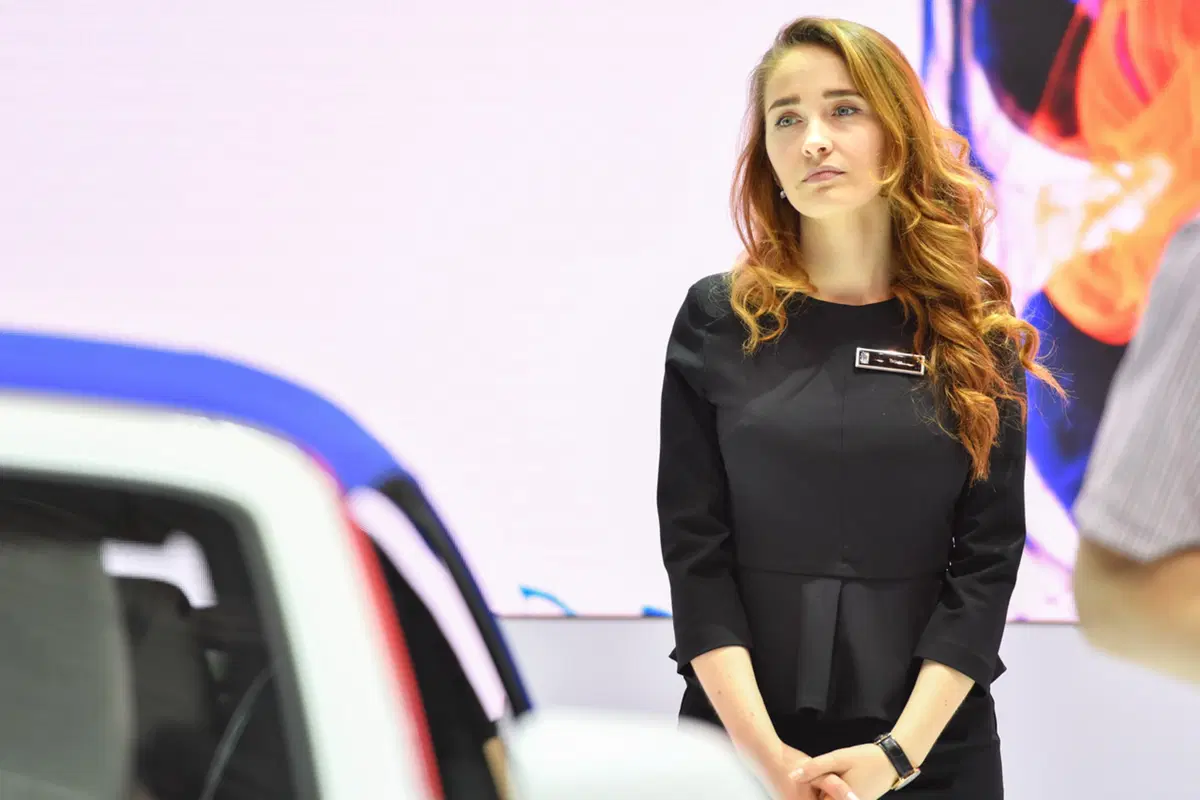 Salone di Ginevra 2017: le ragazze più belle! [Gallery] (53)