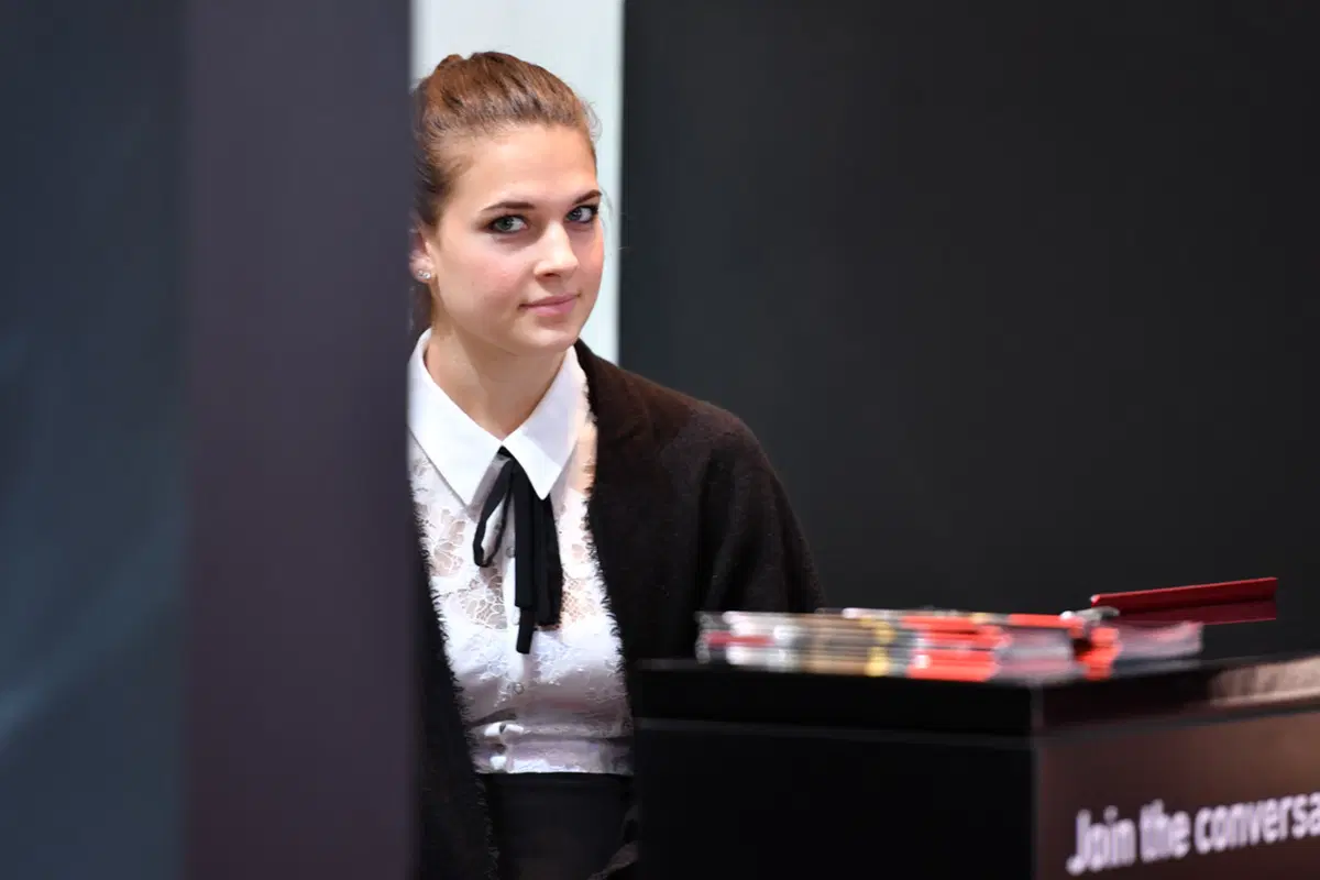 Salone di Ginevra 2017: le ragazze più belle! [Gallery] (57)