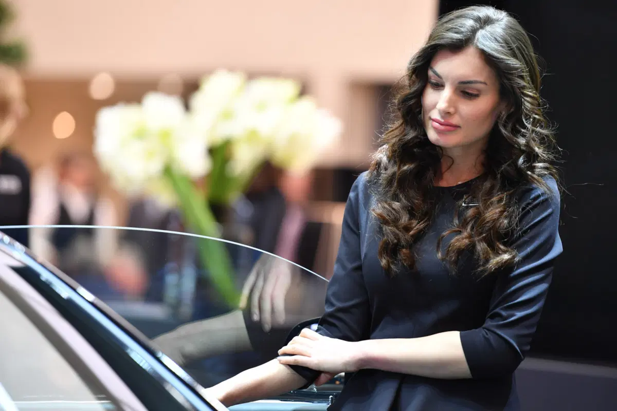 Salone di Ginevra 2017: le ragazze più belle! [Gallery] (61)