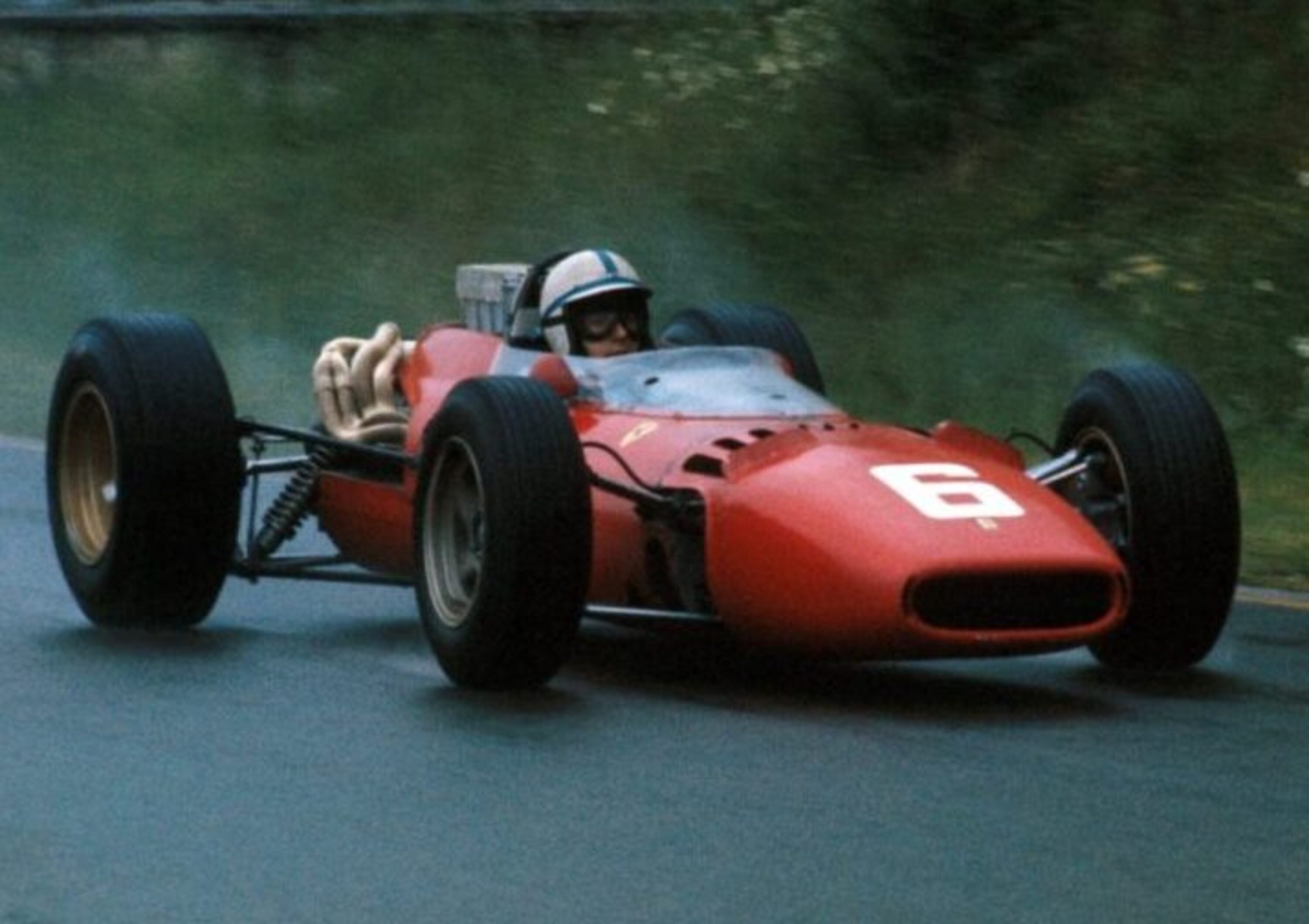 Morto John Surtees, campione del mondo in F1 con Ferrari e nel motomondiale