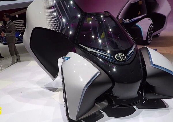 Toyota i-Trill, la videorecensione al Salone di Ginevra [Video]