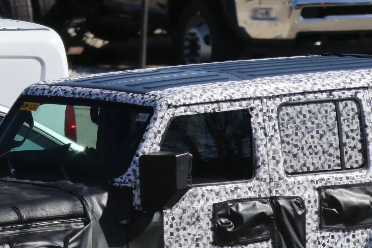 Jeep new Wrangler 2018: spy shots (5)