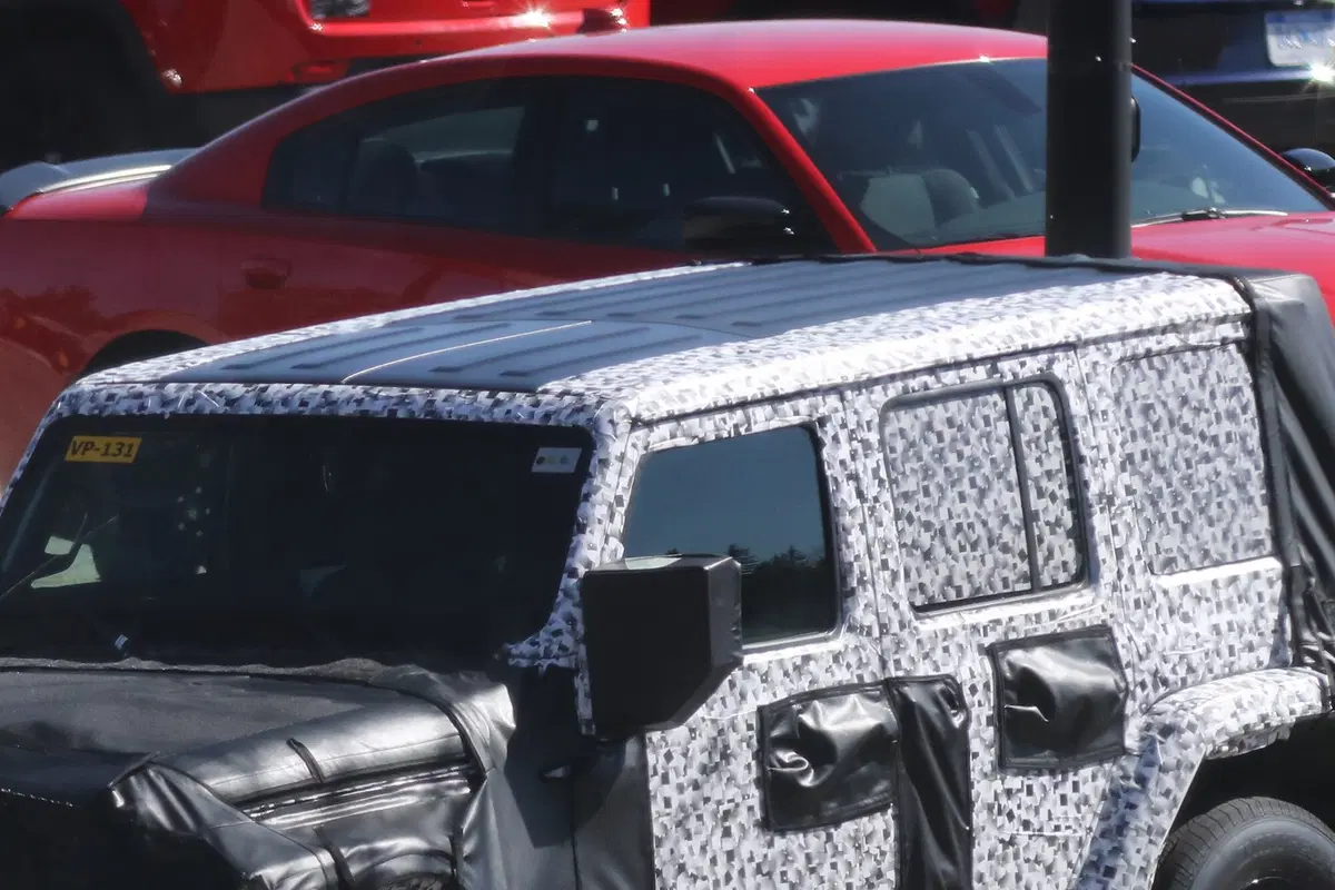 Jeep new Wrangler 2018: spy shots (6)