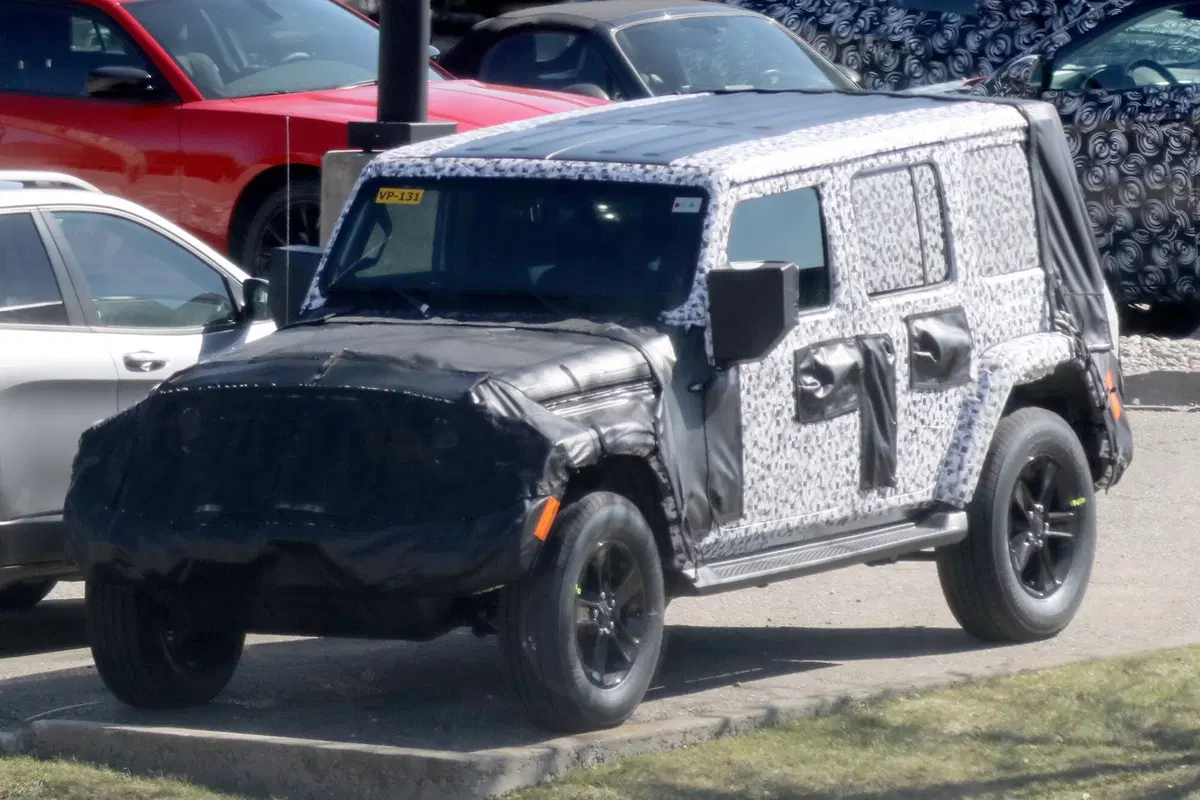 Jeep new Wrangler 2018: spy shots (7)