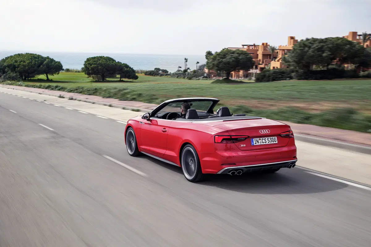 Audi A5 Cabriolet [Video primo test] (6)