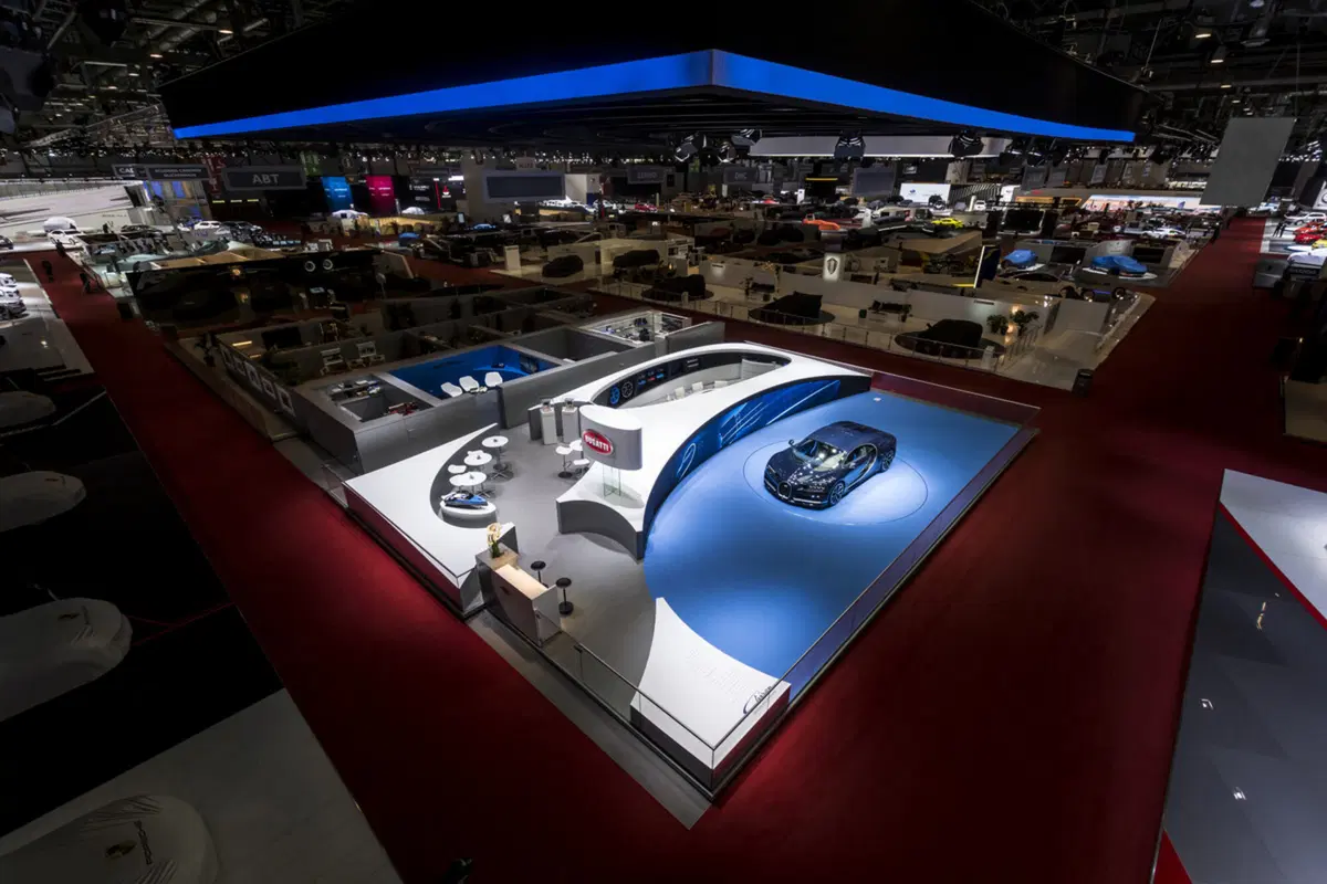 Bugatti, miglior stand del Salone di Ginevra 2017 [Video] (3)