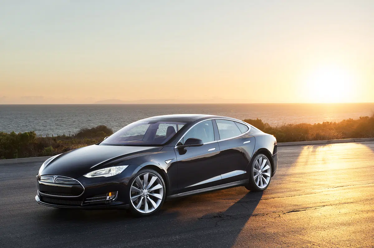 Tesla Model S P90D | Test Drive #AMboxing (5)