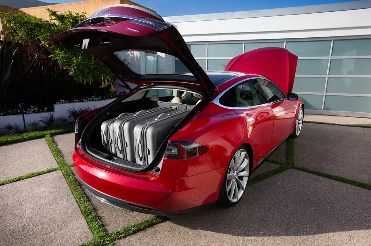 Tesla Model S P90D | Test Drive #AMboxing (7)