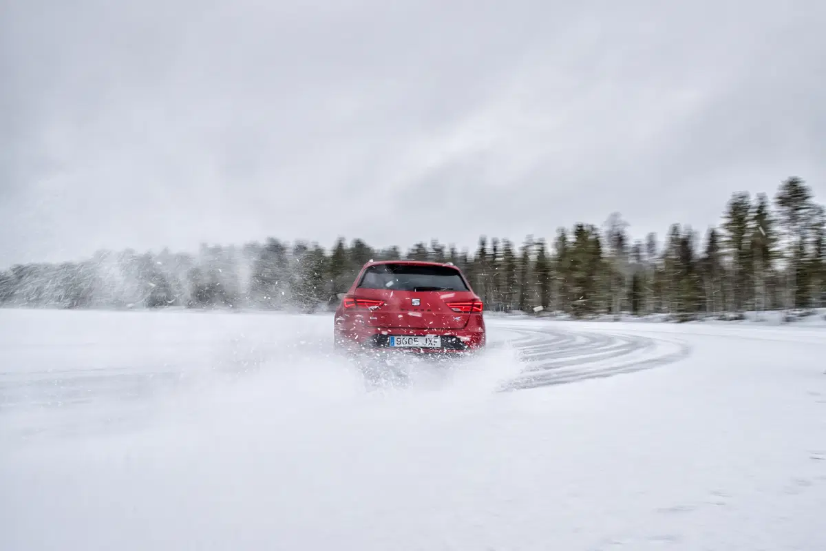 Seat Leon Cupra ST MY2017: come va la 4Drive sulla neve! [Video Primo Test] (21)