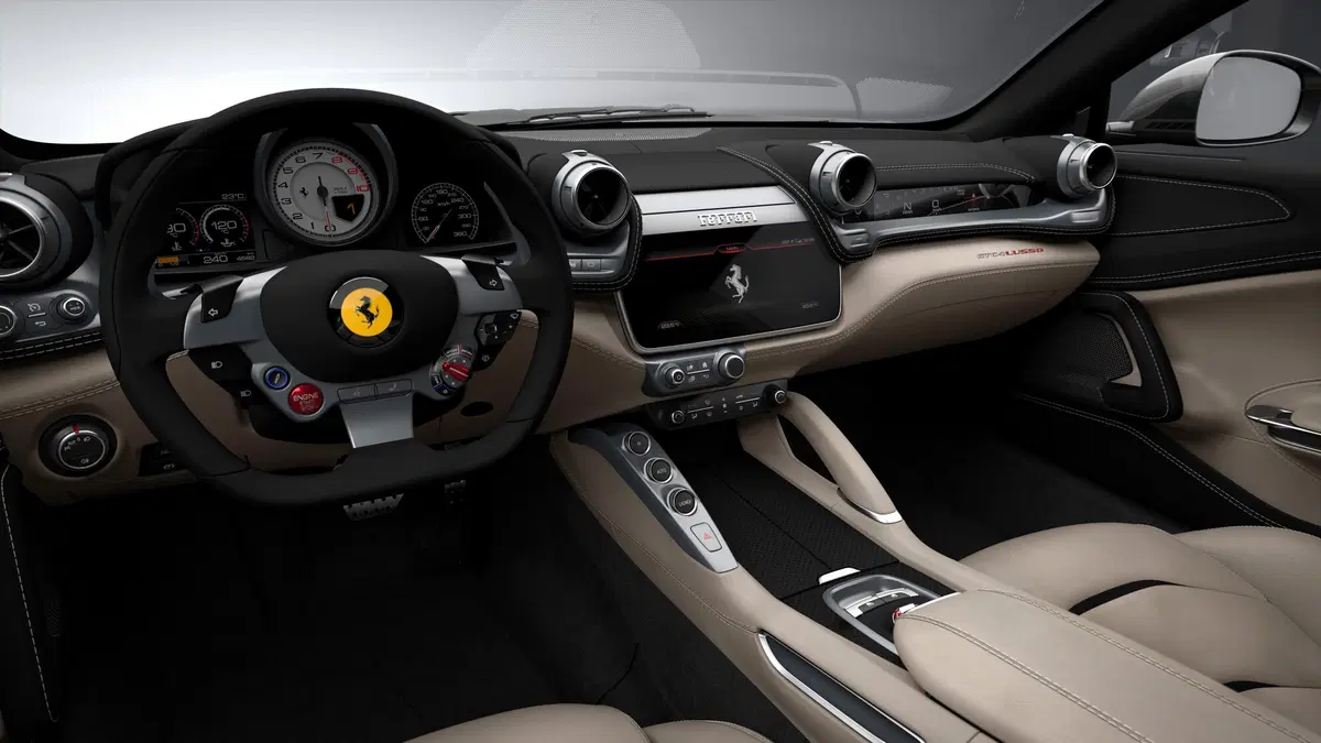 Ferrari GTC4Lusso Coupé GTC4Lusso (11)