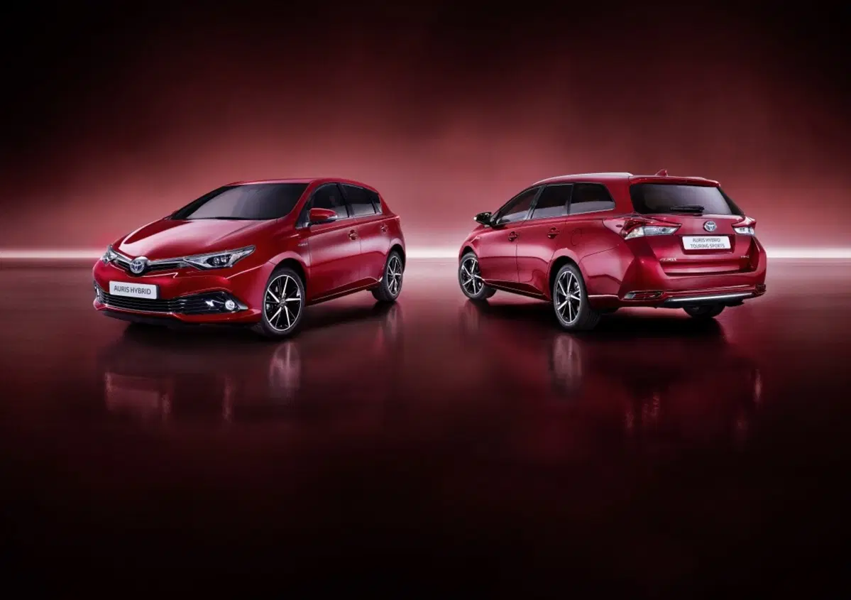 Toyota Auris Hybrid my 2017, ecco cosa cambia