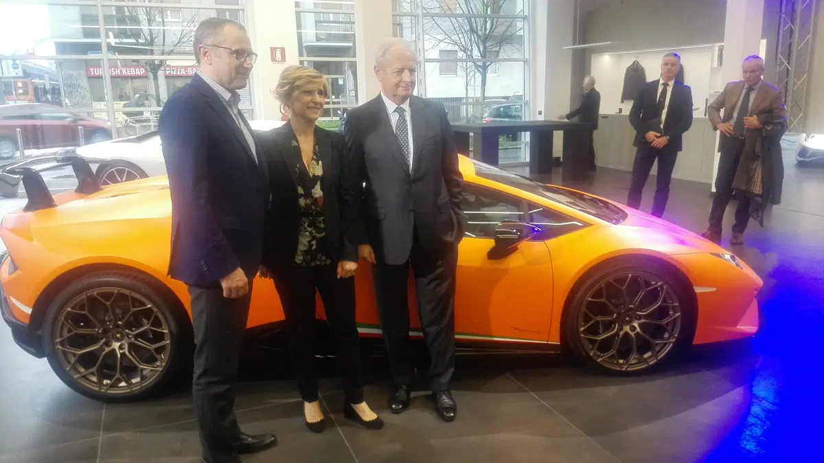 Lamborghini inaugura la nuova concessionaria a Milano con Bonaldi