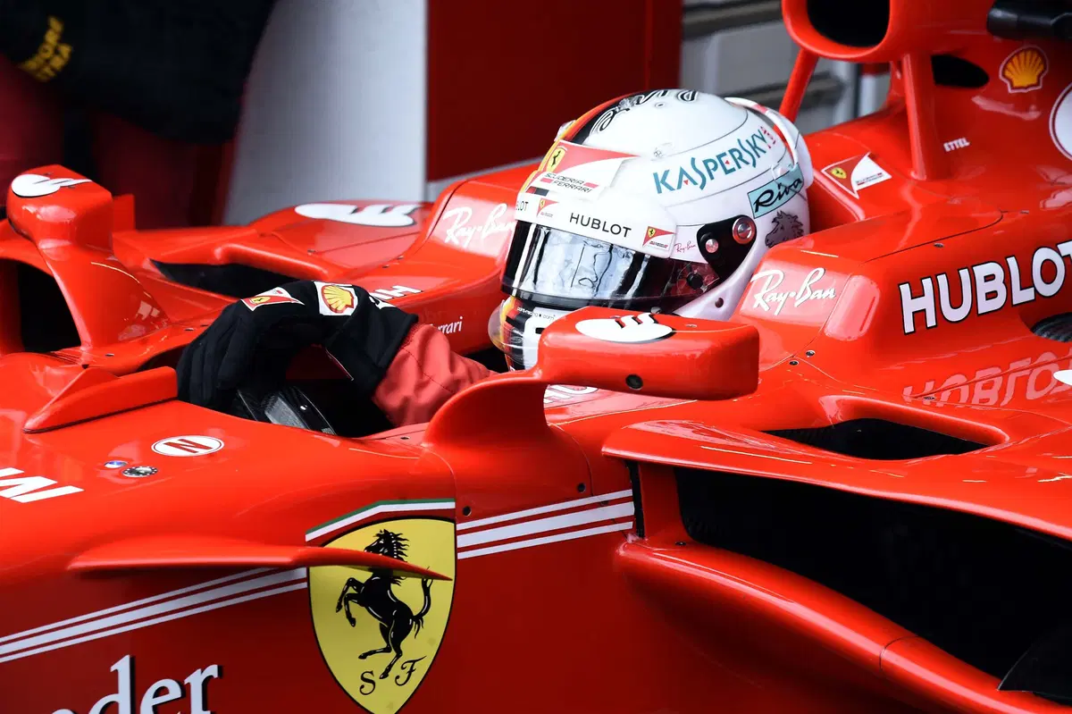 F1, GP Australia 2017, FP3: Vettel davanti a tutti (5)