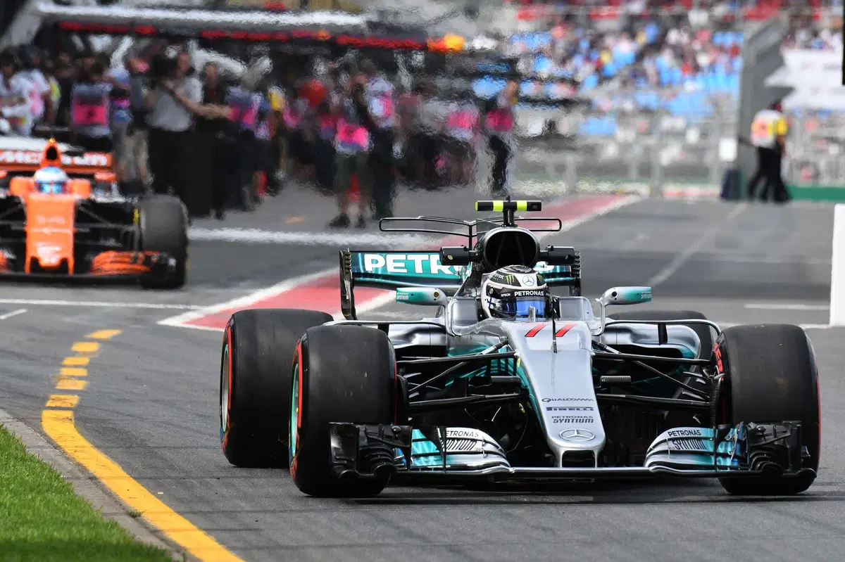 F1, GP Australia 2017, FP3: Vettel davanti a tutti (7)