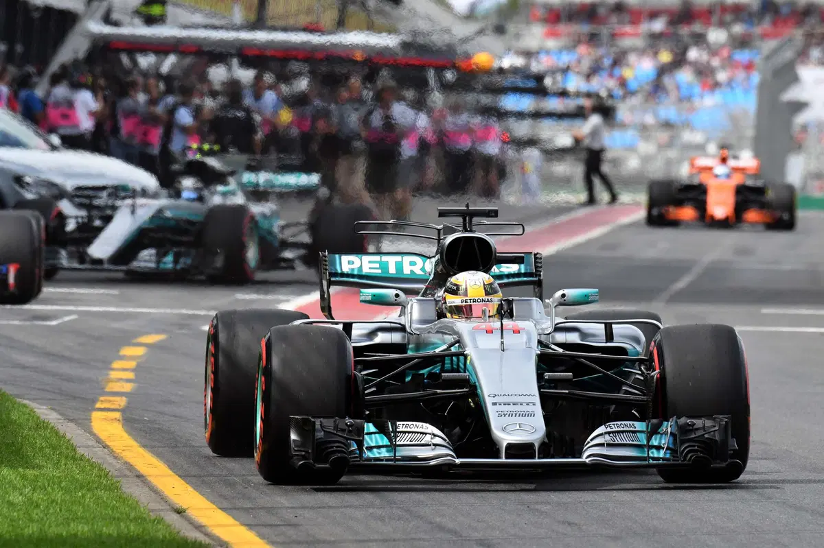 F1, GP Australia 2017, FP3: Vettel davanti a tutti (8)