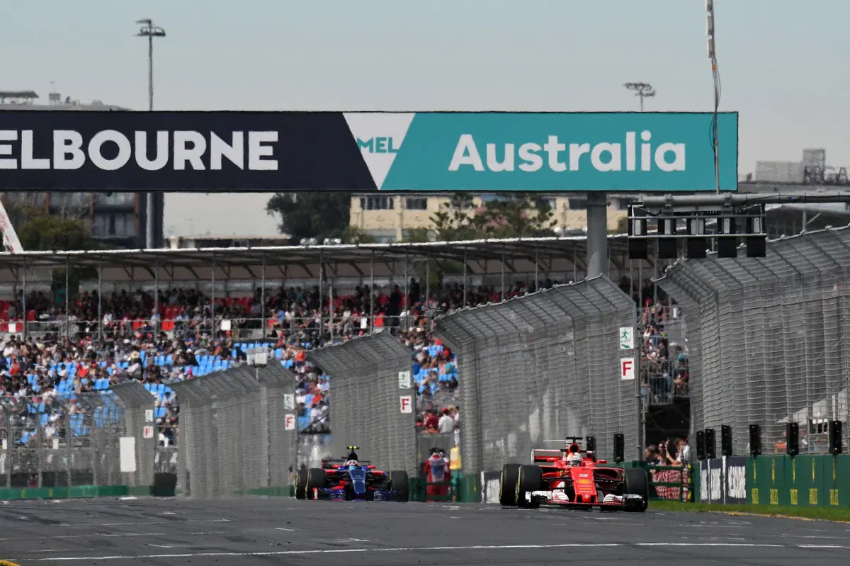 F1, GP Australia 2017, FP3: Vettel davanti a tutti (14)