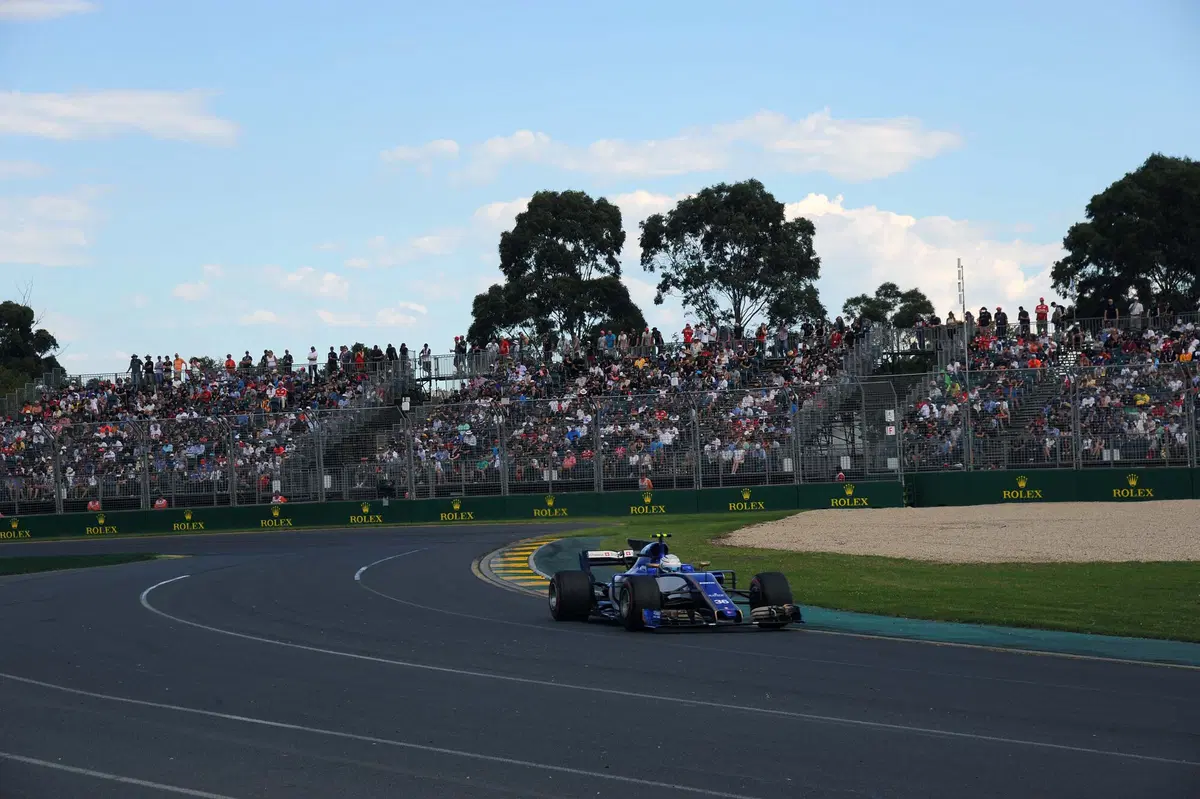 F1, GP Australia 2017: pole per Hamilton. Secondo Vettel (33)