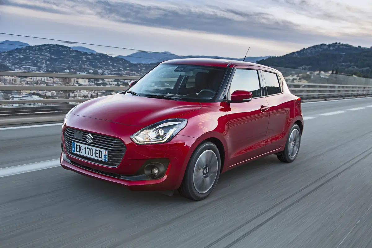 Nuova Suzuki Swift 2017: cittadina di carattere! [Video Primo Test] (2)