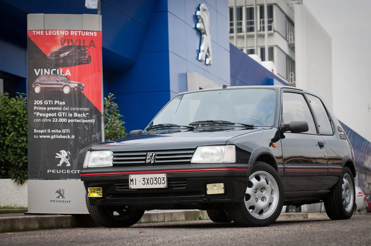 Confronto Heritage, Peugeot: 205 GTi Vs 208 GTi (14)