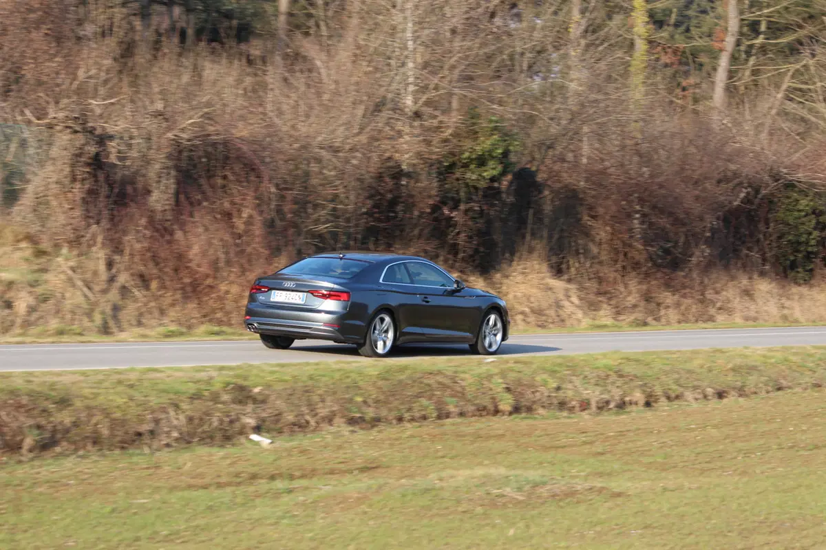 Audi A5 Coupè | Test drive #AMboxing (2)