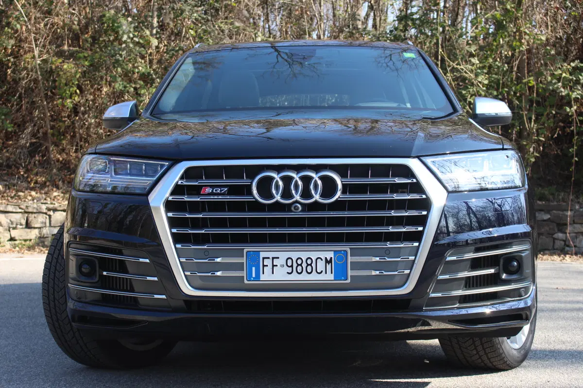 Audi SQ7 | Test drive #AMboxing (4)