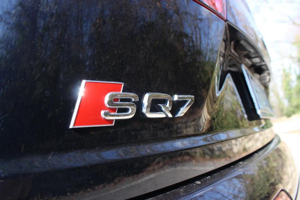 Audi SQ7 | Test drive #AMboxing (7)