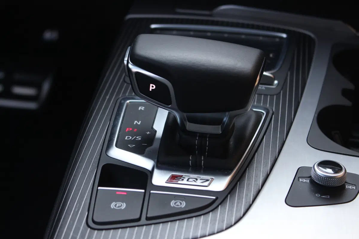 Audi SQ7 | Test drive #AMboxing (17)