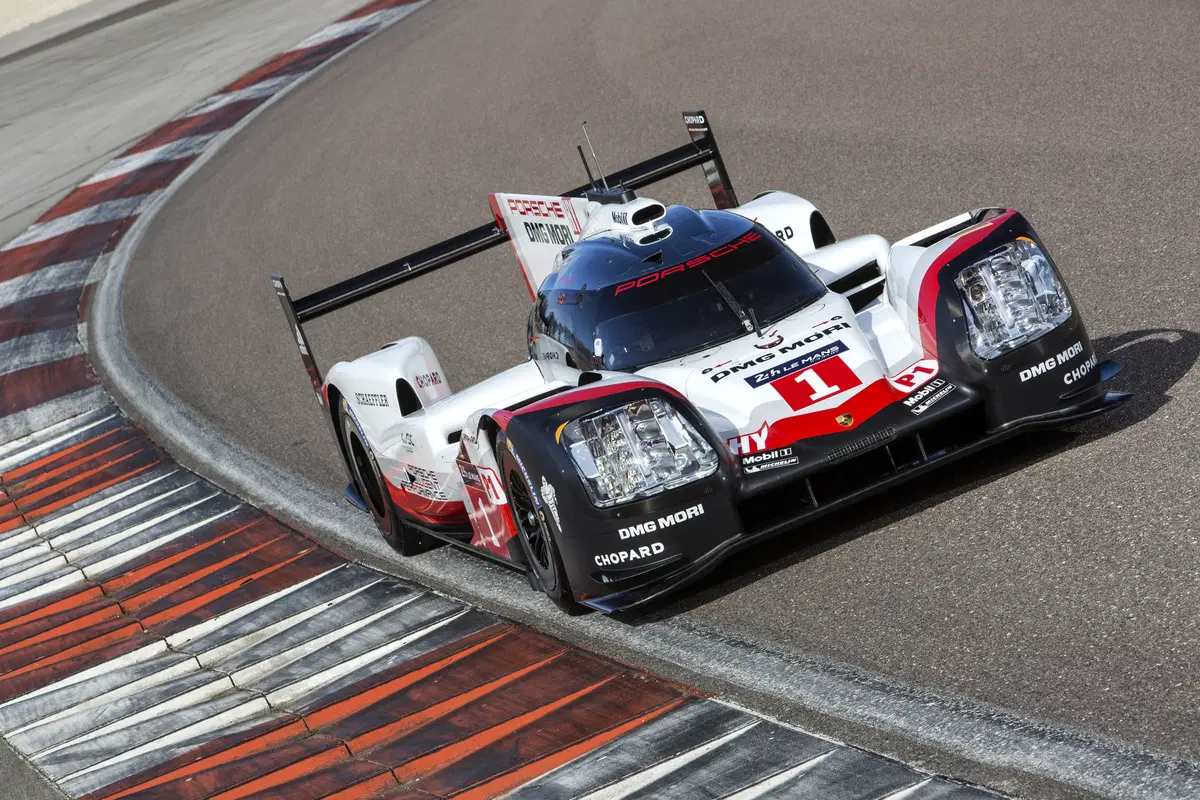 WEC 2017, svelata la Porsche 919 Hybrid (4)