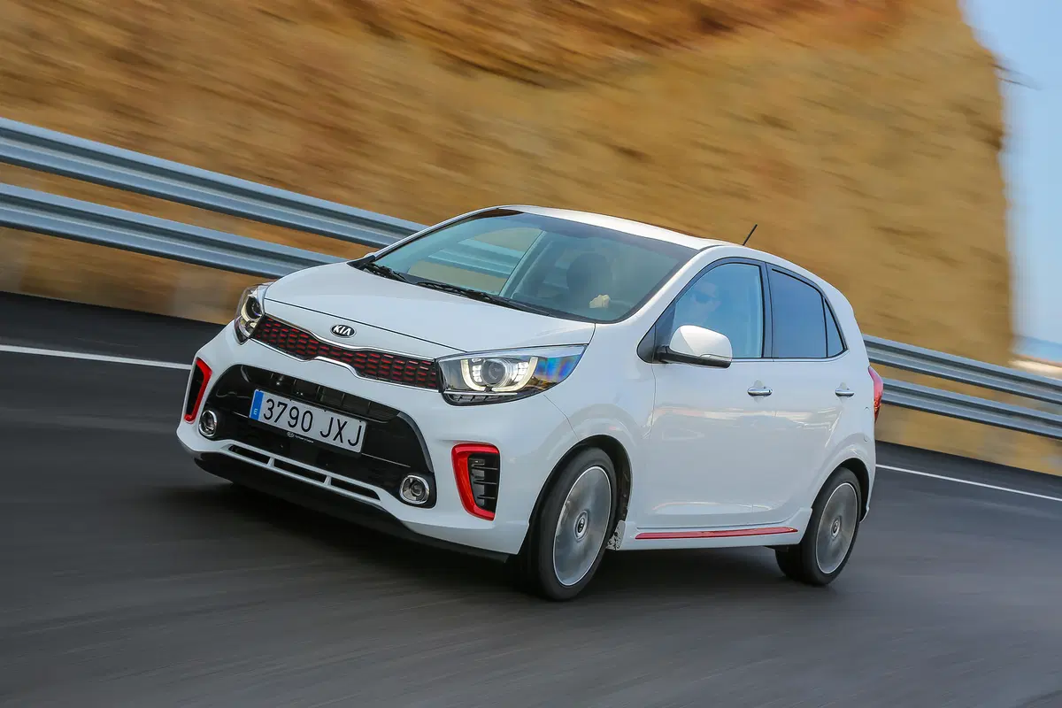 Nuova Kia Picanto GT-Line 2017, "l'anti-Panda" tutto pepe! [Video Primo Test] (2)
