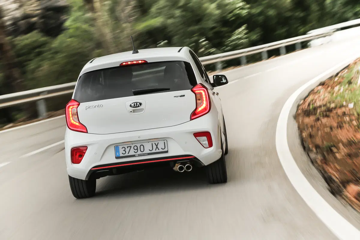 Nuova Kia Picanto GT-Line 2017, "l'anti-Panda" tutto pepe! [Video Primo Test] (11)