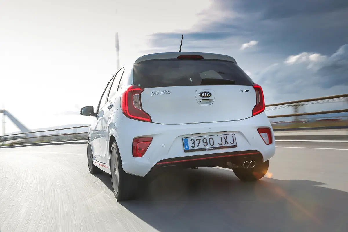 Nuova Kia Picanto GT-Line 2017, "l'anti-Panda" tutto pepe! [Video Primo Test] (15)