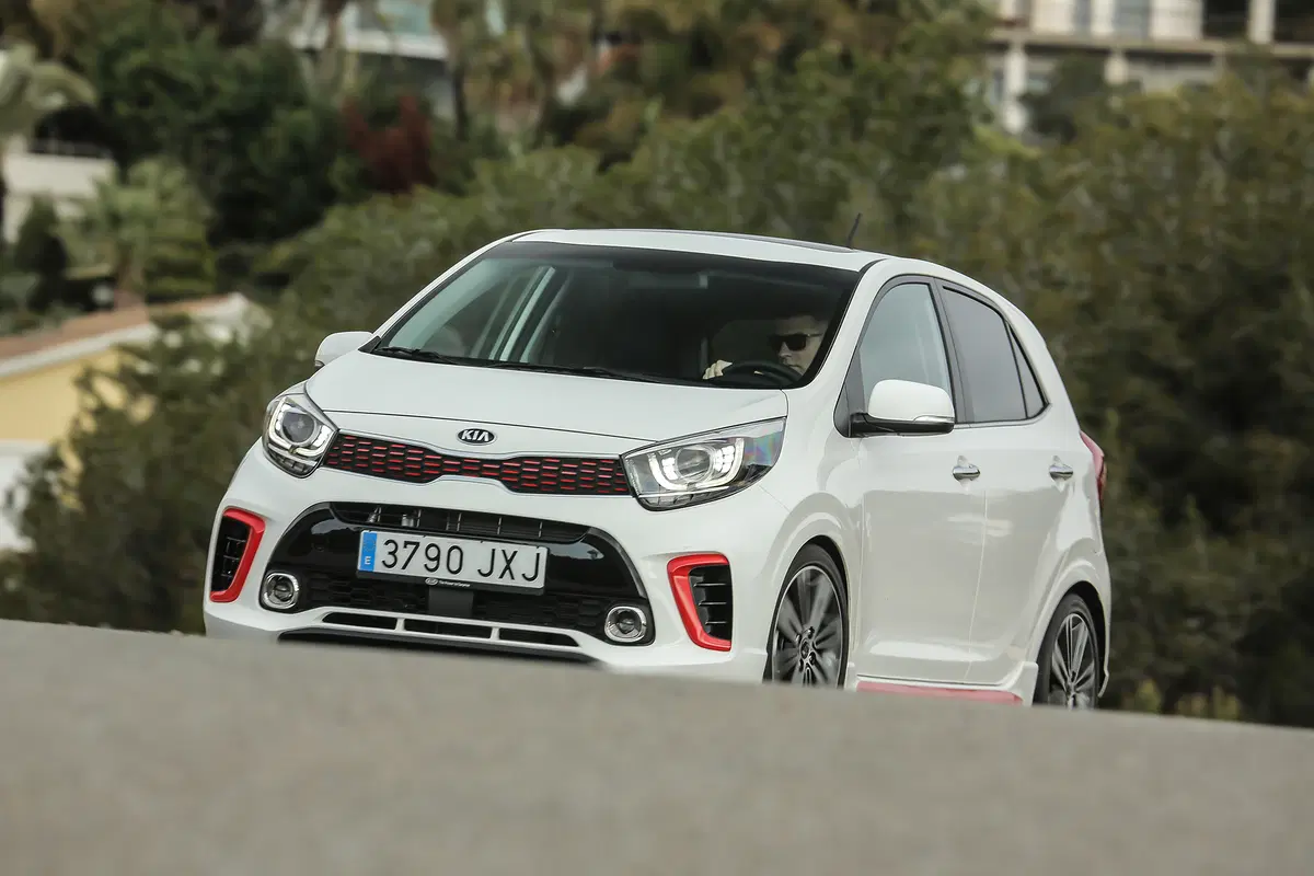 Nuova Kia Picanto GT-Line 2017, "l'anti-Panda" tutto pepe! [Video Primo Test] (21)