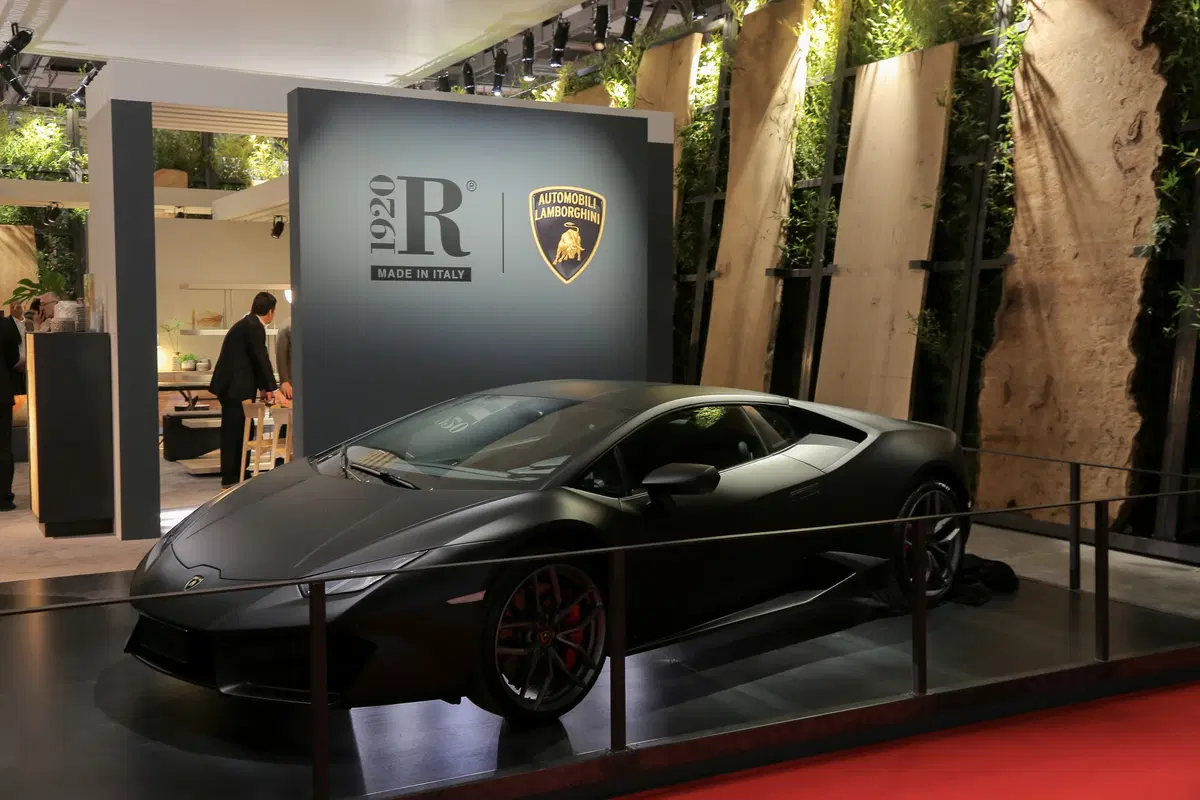 Lamborghini, la collezione di Riva 1920 al Salone del Mobile di Milano (4)