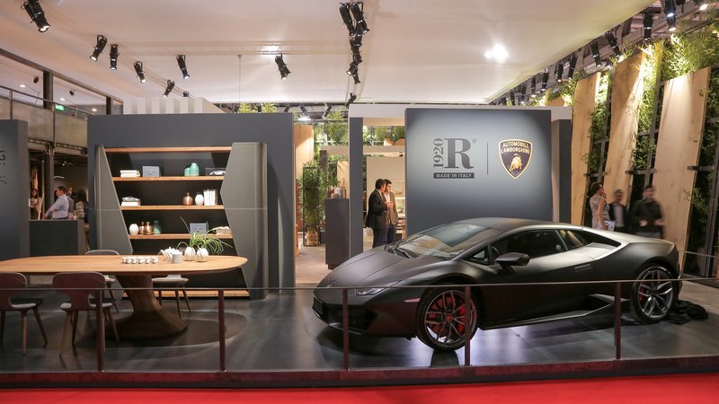 Lamborghini, la collezione di Riva 1920 al Salone del Mobile di Milano