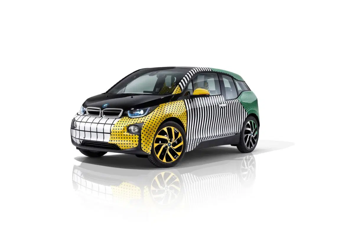 BMW i3 ed i8 MemphisStyle, firmate Lapo Elkann  (3)