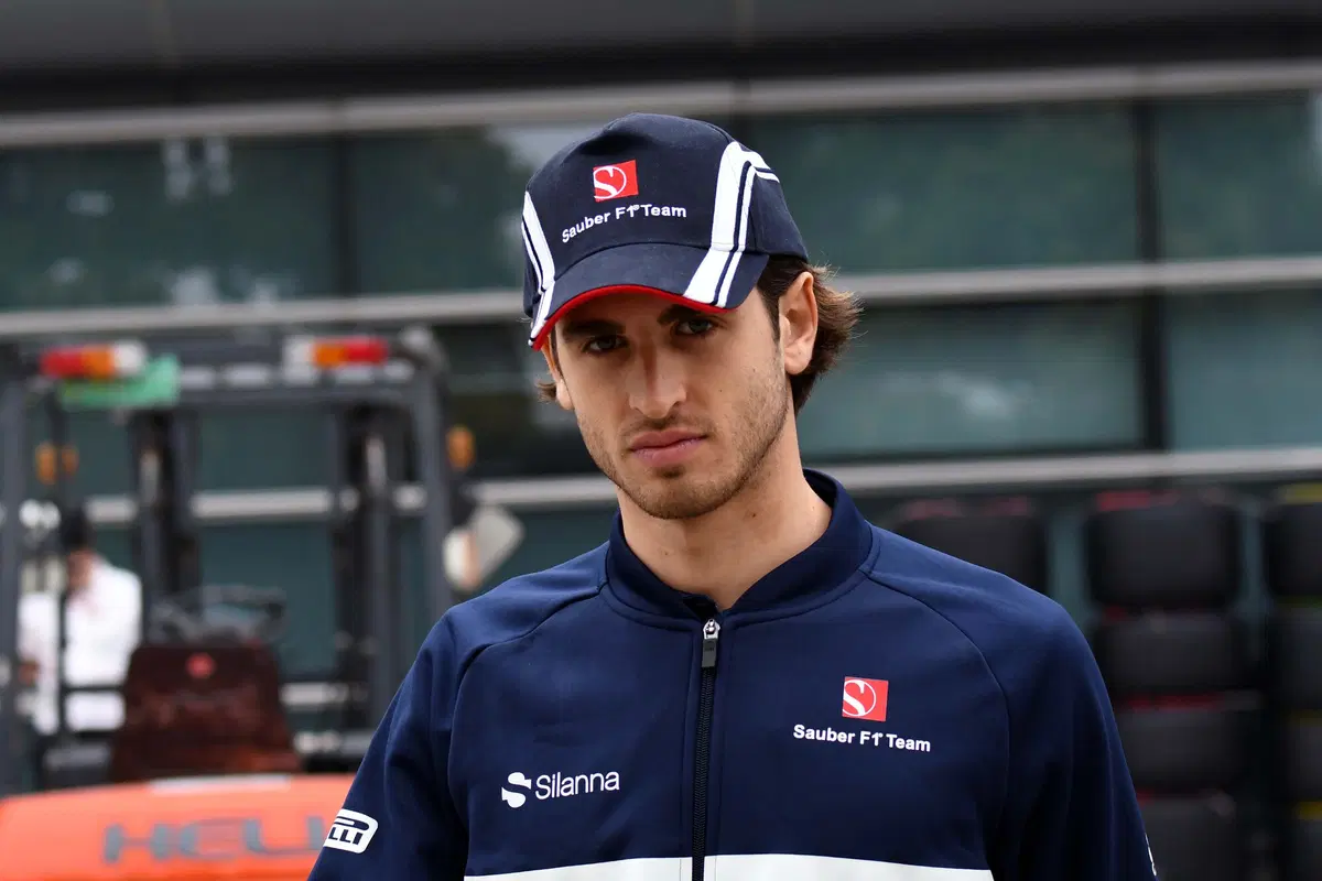 F1, GP Cina 2017: la Giovinazzi-mania e tutte le altre news da Shanghai (21)