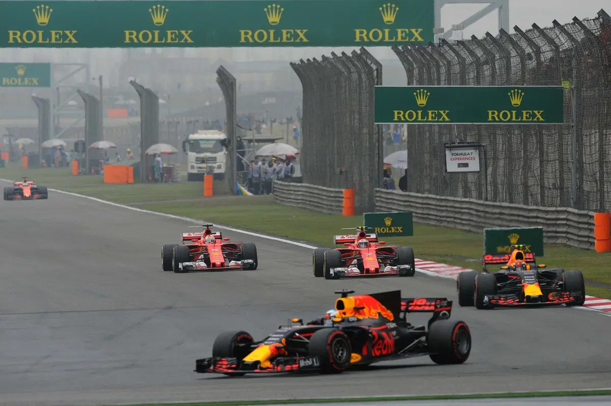 F1, GP Cina 2017: vince Hamilton. Secondo Vettel (4)