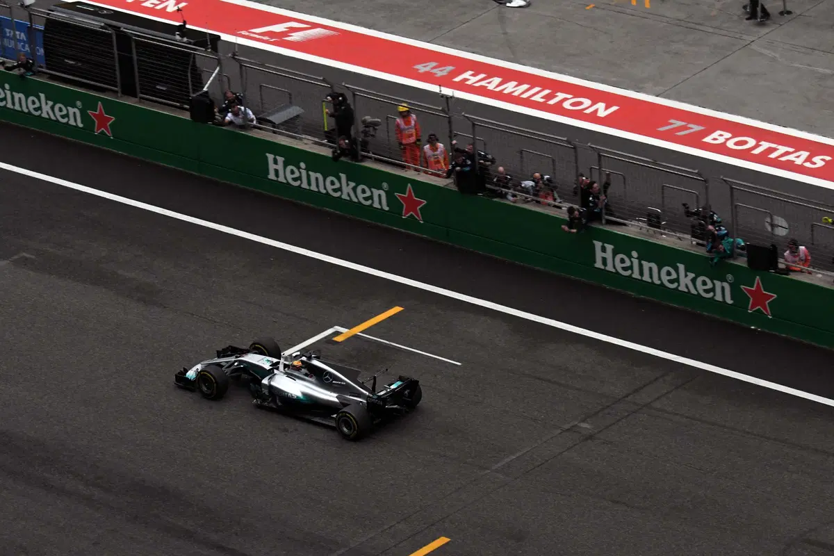 F1, GP Cina 2017: vince Hamilton. Secondo Vettel (26)